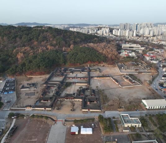 일제가 파괴했던 화성행궁, 119년 만에 복원